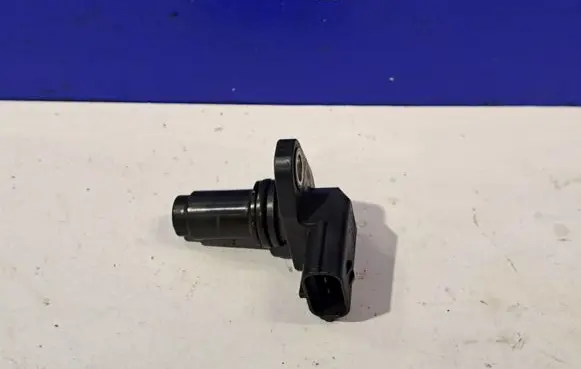 Volvo S60 Camshaft position sensor 31491073 30713599