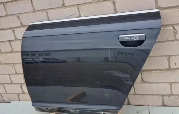 Audi A6 S6 C6 4F Rear door