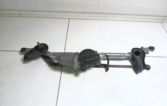 Mazda 6 Front wiper linkage and motor GHP967340 1593004340