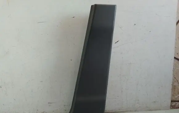 Land Rover Range Rover P38A (B) pillar trim (bottom) BTR5566RH