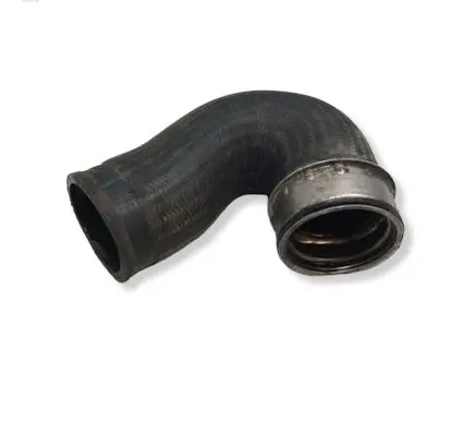 Volkswagen PASSAT B5.5 Intercooler hose/pipe 