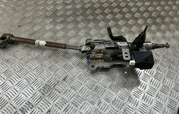 Steering wheel axle set