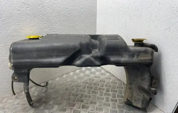 Dodge Durango Windshield washer fluid reservoir/tank 52029258AD 44037H