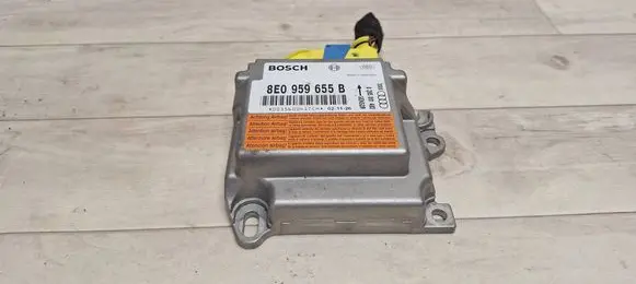 Audi A4 S4 B6 8E 8H Airbag control unit/module 8E0959655B