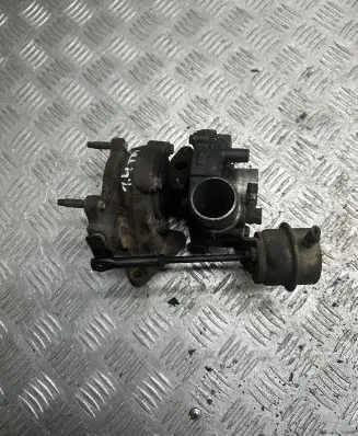 Volkswagen Polo Turbo 045145701