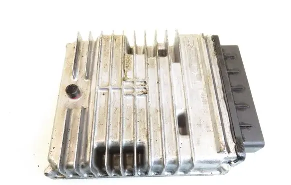 Ford Mondeo Mk III Engine control unit/module 4S7112A650AD