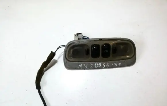 Mazda Xedos 6 Front seat light 1158231