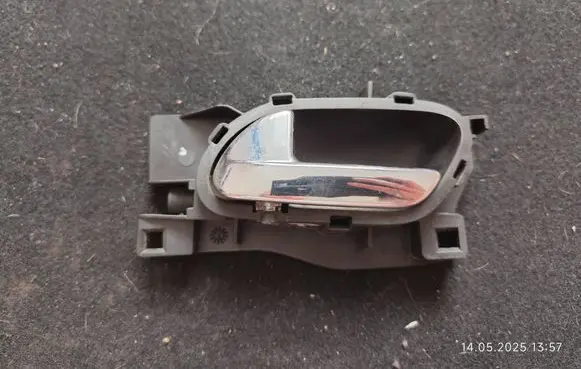 Citroen C4 I Front door interior handle 96435311