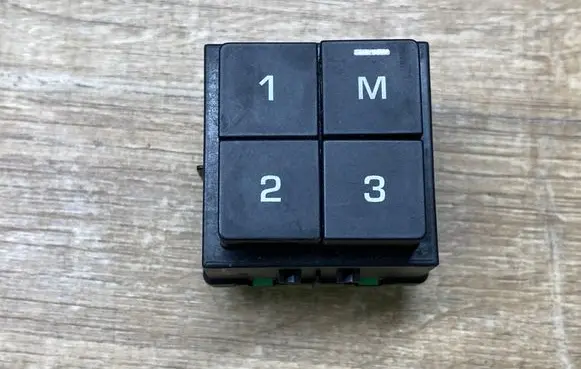 Land Rover Discovery Sport Seat control switch FK7214776BA 207039 1503201
