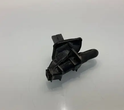 Mercedes-Benz E W211 Rear window washer spray nozzle A2118600747 2118600747