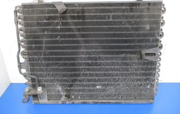 BMW 5 E34 Air conditioning (A/C) radiator (interior) 