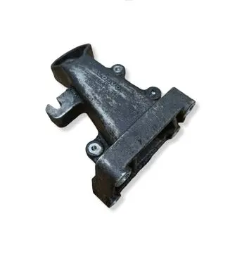 Volvo 960 Engine mounting bracket 1366457 33402