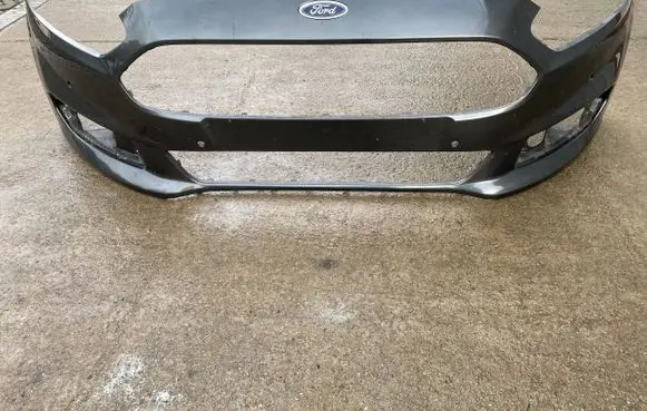 Ford S-MAX Front bumper