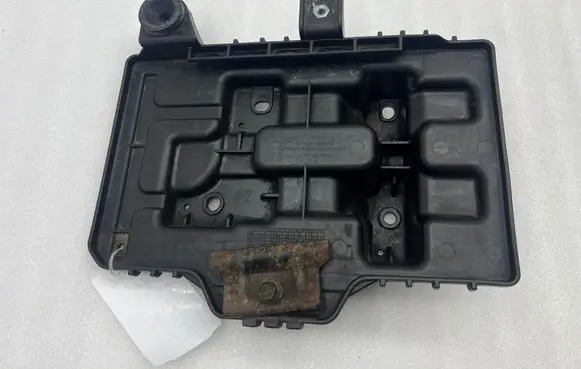 KIA Sportage Battery tray 37150D3100