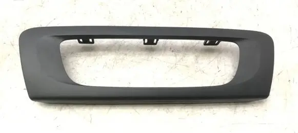 Radio/GPS head unit trim