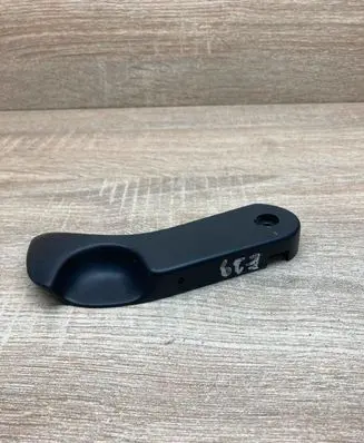 BMW 5 E39 Engine bonnet (hood) release handle 8226621 11970213