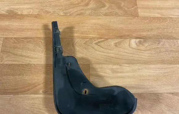 Audi A4 S4 B7 8E 8H Front mudguard 8E0075111A