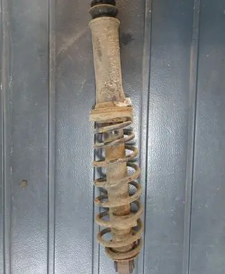 Volkswagen Golf III Rear shock absorber with coil spring 