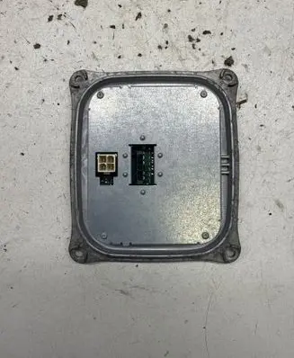 Audi A4 S4 B8 8K Headlight ballast module Xenon 1307329218 10EEG080080