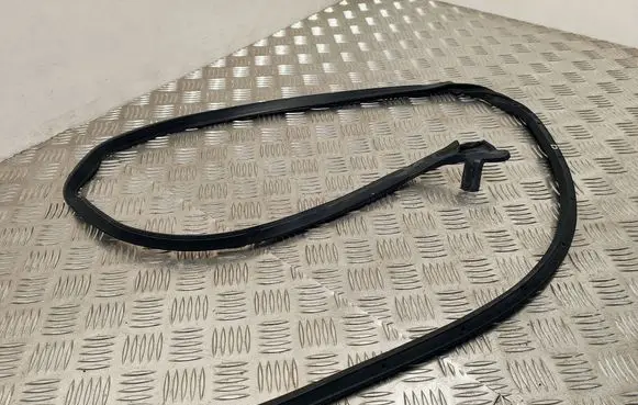 Front door rubber seal