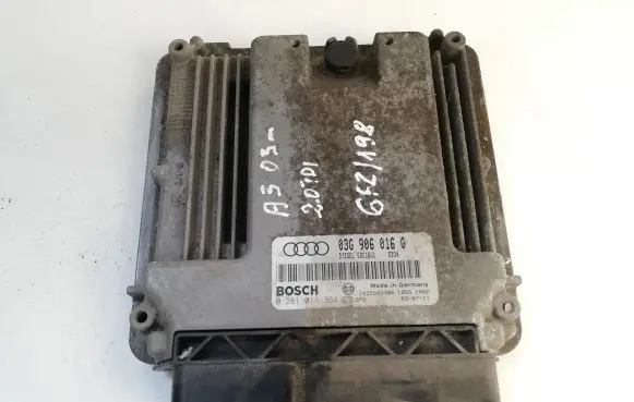 Audi A3 S3 8P Engine control unit/module