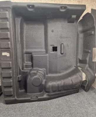 Mercedes-Benz GLE W167 Spare wheel section trim 