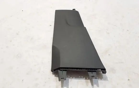 Skoda Karoq (B) pillar trim (bottom) 575867239