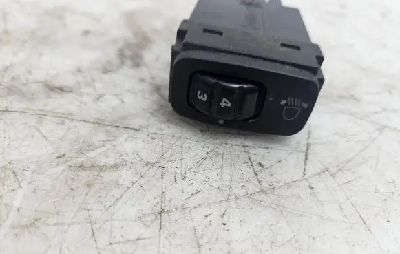 Mitsubishi Pajero Headlight level height control switch