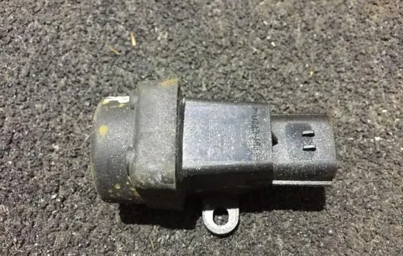 Honda Civic Fuel cut-off switch 35910s04g010