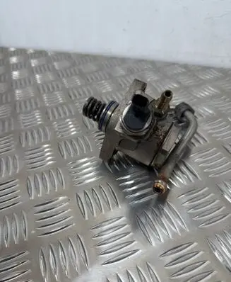Skoda Fabia Mk3 (NJ) Fuel injection high pressure pump 04E127026BH 054532