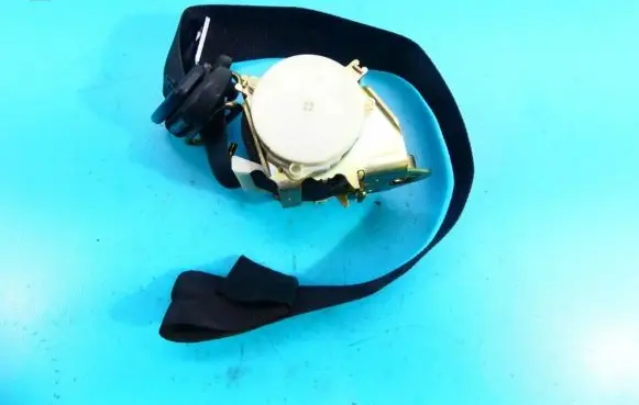 Ford Focus Front seatbelt IMPRK1168387
