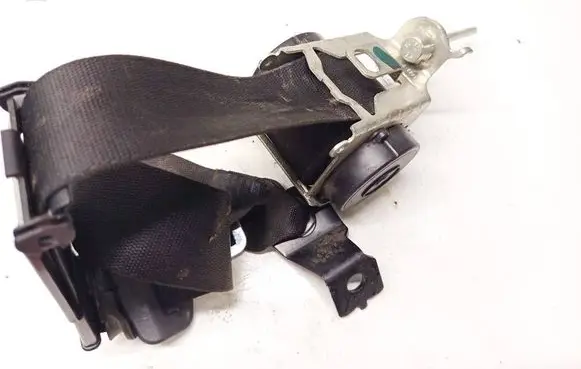 Opel Astra H Front seatbelt 560834801