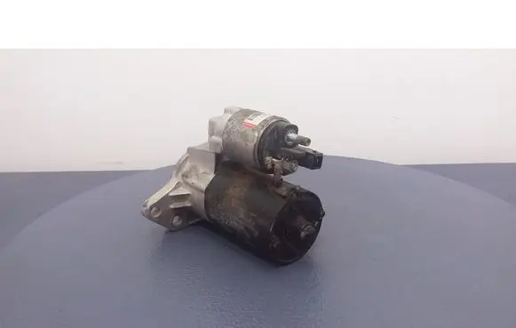 Skoda Octavia Mk2 (1Z) Starter motor 020911023F