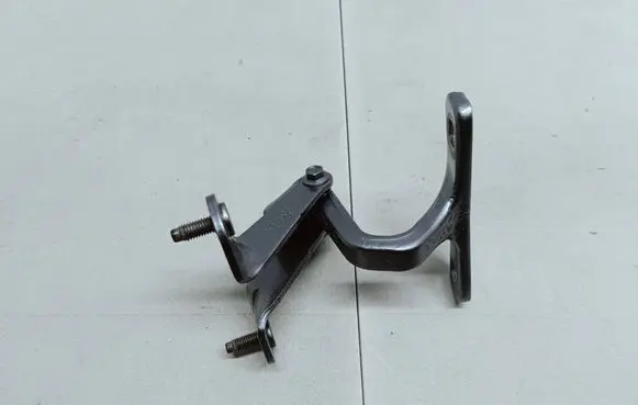 Tesla Model Y Tailgate hinge 1705136-00-D TN21-12-25 ES03H