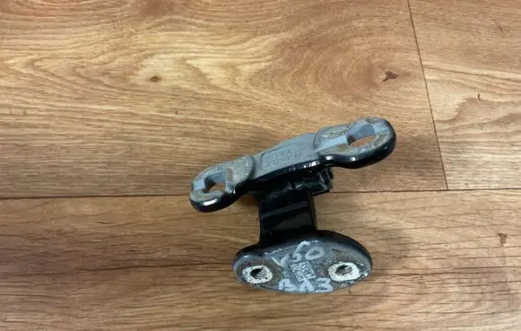 Volvo V50 Rear door upper hinge 30784891