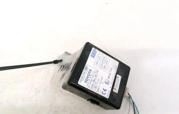 Toyota Corolla Verso AR10 Door control unit/module 897410F010 89741-0F010