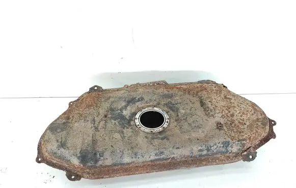 Toyota Yaris Verso Fuel tank 