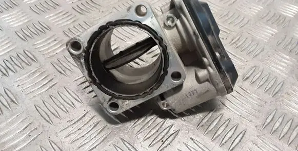 Hyundai Santa Fe Throttle valve 351002F600