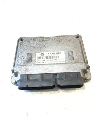 Volkswagen Polo IV 9N3 Engine control unit/module 03E906033R 5WP4422402 3R07002