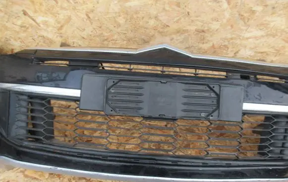 Citroen C-Crosser Front bumper