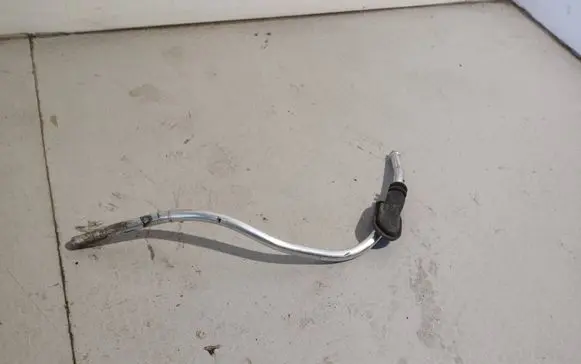 Seat Ibiza IV (6J,6P) Handbrake/parking brake wiring cable 6R0711952