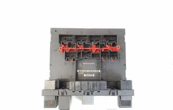 Volkswagen Tiguan Comfort/convenience module 3C8937049D