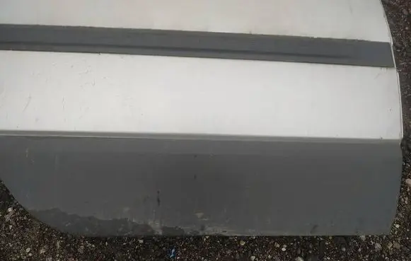 Chrysler Pacifica Rear door trim (molding)