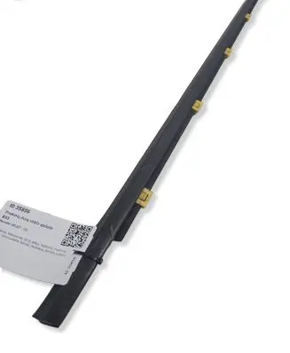 Hyundai i30 Front door glass trim molding 1234
