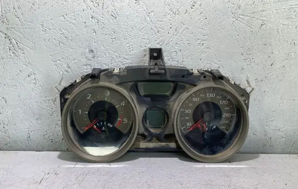 Renault Megane II Speedometer (instrument cluster) 35110419 8200408799 KDBH020458