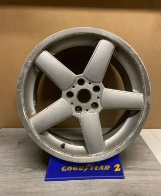 BMW 5 E34 R19 alloy rim X859535