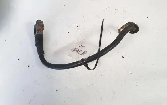 Audi A4 S4 B5 8D Positive cable (battery)
