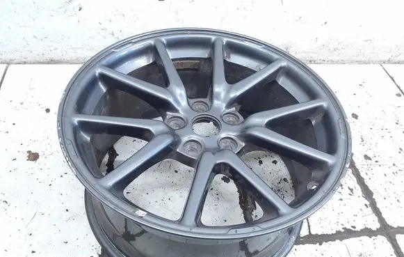 Tesla Model 3 R18 alloy rim 104422100B