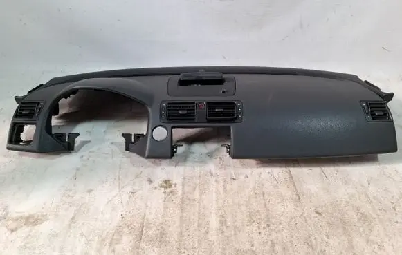 Volvo S40 Dashboard 30615716 312155581 8660105
