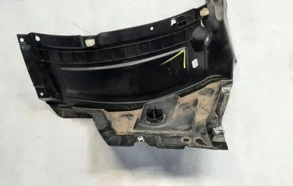 Audi A6 C7 Front wheel arch liner splash guards 4G0853888J